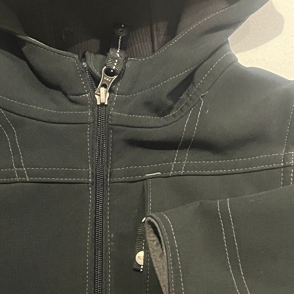 REI Co- Op Boys XS 4/5‎ Soft Shell Jacket With Hood Black And Gray